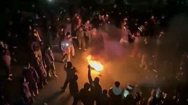 Iran Protests Defy Government Crackdown as Internet Blackout Fails to Suppress Nationwide Unrest