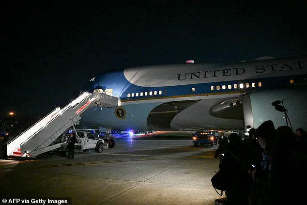 Air Force One's Unexpected Electrical Malfunction Forces Emergency Return, Disrupting Trump's High-Profile Davos Trip and Greenland Proposal Discussions