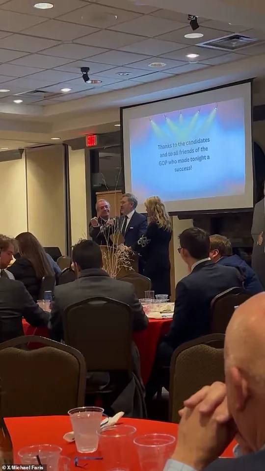 Republican Tensions Erupt as Thomas Massie's Microphone Cut Mid-Speech at Lincoln Day Dinner