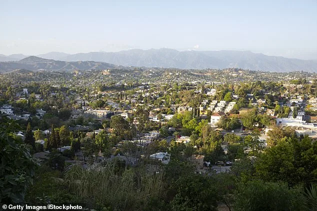Highland Park Residents Install Controversial Alarm Sirens to Alert Neighbors of ICE Presence