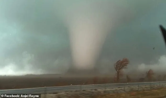 Devastating Storm System Unleashes Chaos Across Southern U.S., Claims Lives, Sparks Emergency Declarations in Illinois