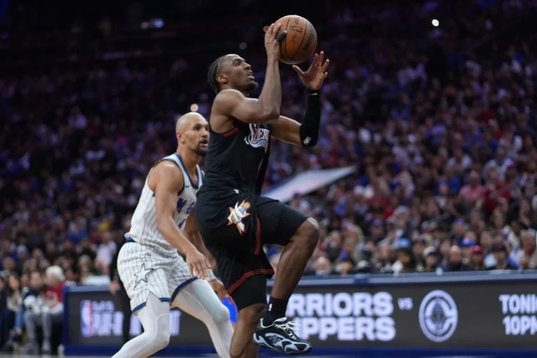 Warriors Edge Clippers to Secure Play-In Win