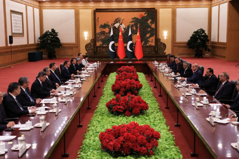 Pakistan Defies India's Isolation Threat by Strengthening US and China Ties